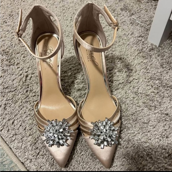 Badgley Mischka heels size 7 - Picture 2 of 3